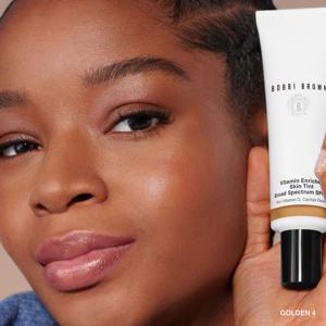 Bobbi Brown Vitamin Enriched Hydrating Skin Tint 50ml